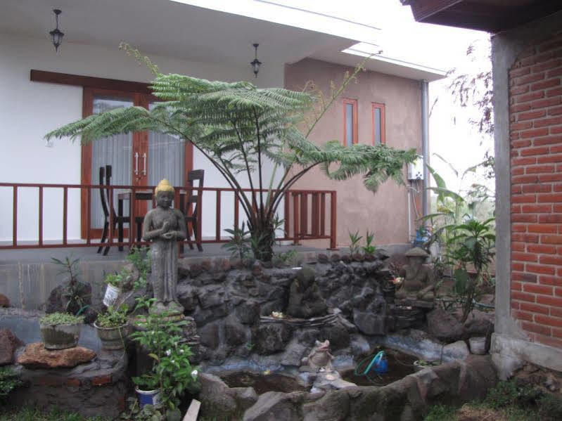 Terrasse Du Lac Munduk Hotel Exterior photo